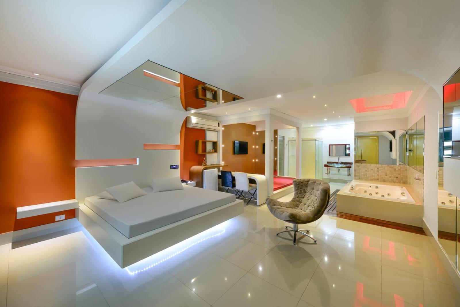 Eros Motel กูยาบา ภายนอก รูปภาพ